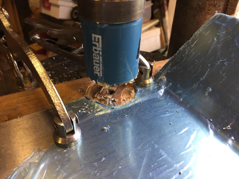 cutting semi-circle out of baffle