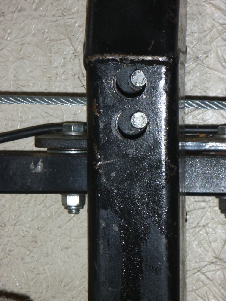 fairlead retention bolts on trailer spar support